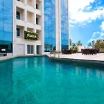 Clarion Hotel President